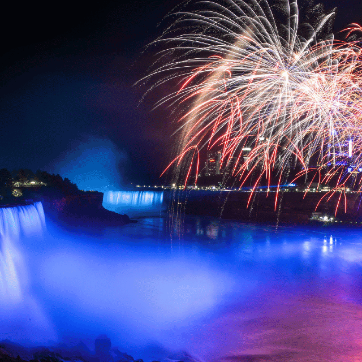 Excursion de 3 jours de Montréal à Toronto et aux chutes Niagara pour célébrer le Nouvel An (2 nuits d'hôtel à Niagara)